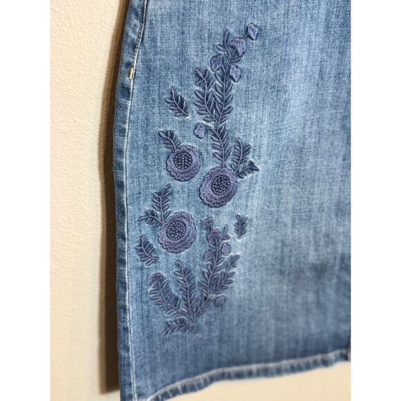 Talbots skirt blue embroidered stretch denim fly front & pockets Sz 12 P - Picture 2 of 8